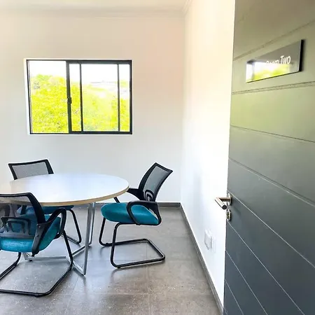 Entire Apartment In Sandton Johannesburg Exterior photo