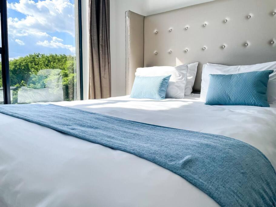 Entire In Sandton Joanesburgo